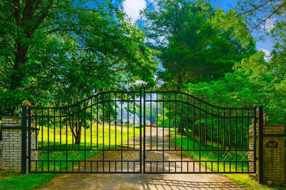 Gated Mansion - Basketball Court Movie Theater Views Villa Big Stone Gap Kültér fotó